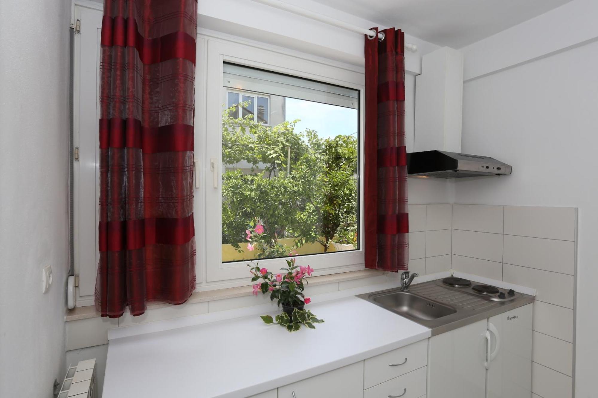 Maruna Apartment *