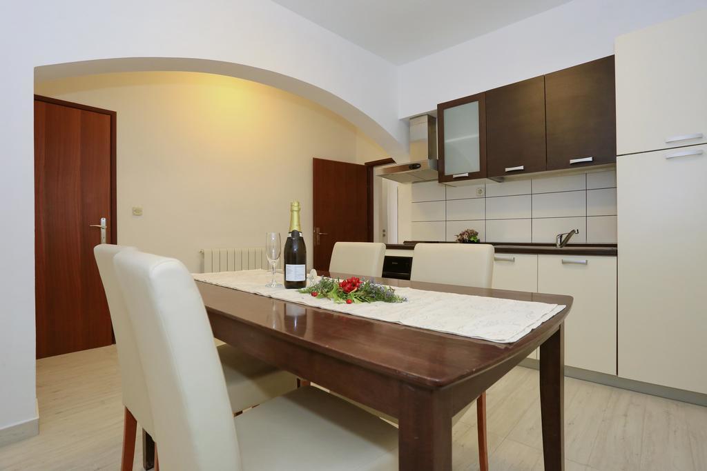 Apartment Maruna *