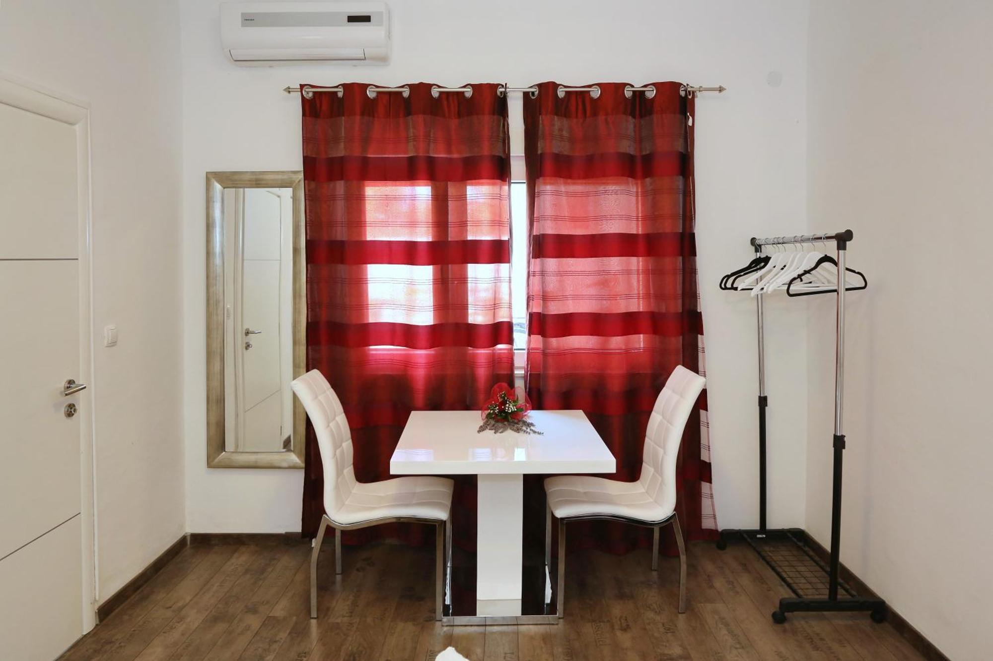 Maruna Self Check-in Apartment